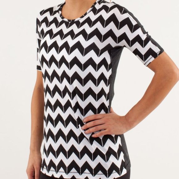 lululemon athletica Tops - Lululemon | Devotion Black and White Short Sleeve Tee